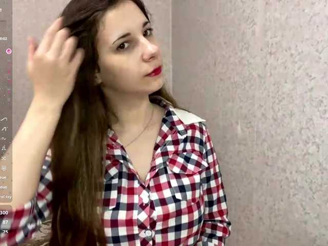 CherriNavarette live cam on BongaCams
