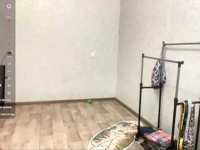 CherriNavarette's BongaCams show and profile