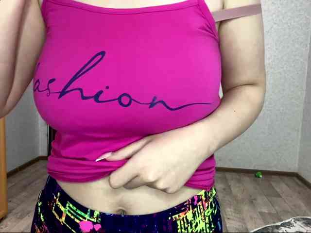 CherriNavarette webcam