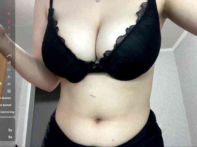 CherriNavarette webcam