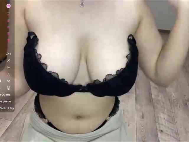 CherriNavarette webcam