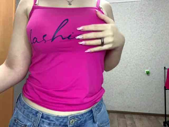 Model: CherriNavarette