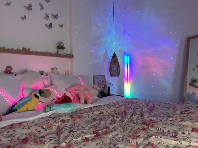 keirasworldd live sex show