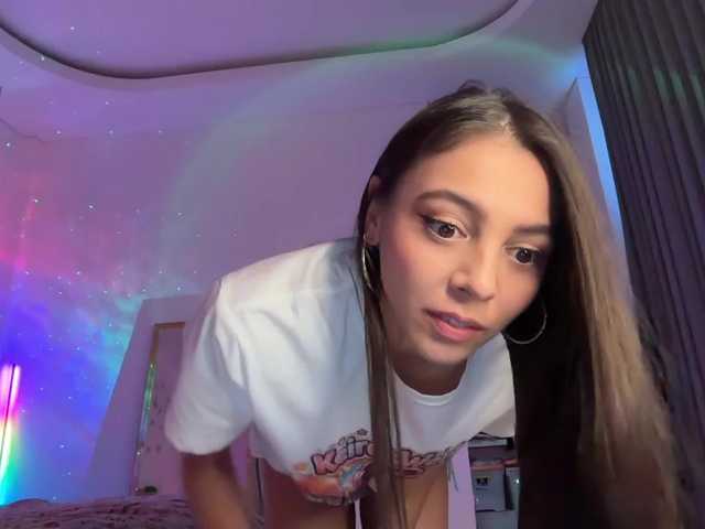 keirasworldd live sex show