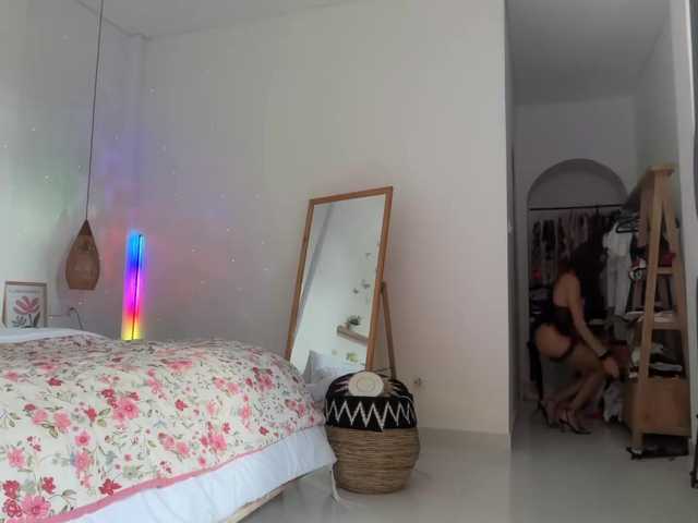 keirasworldd live webcam show