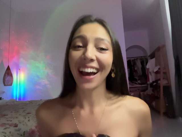 keirasworldd live cam on BongaCams