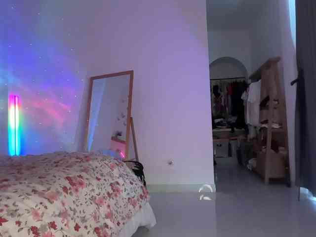 keirasworldd webcam