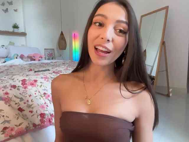 keirasworldd webcam