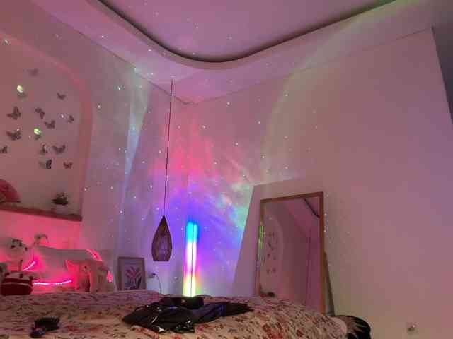keirasworldd webcam