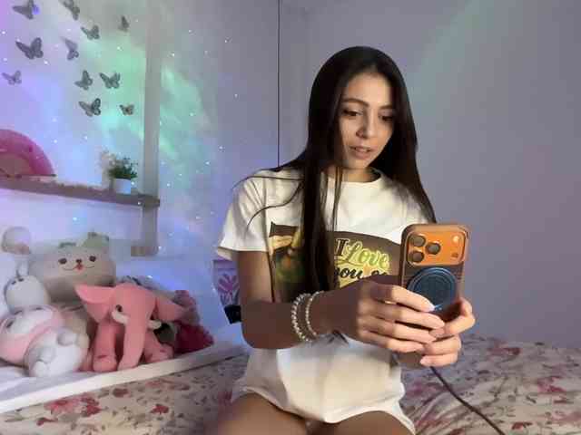 keirasworldd Sex Cam Show