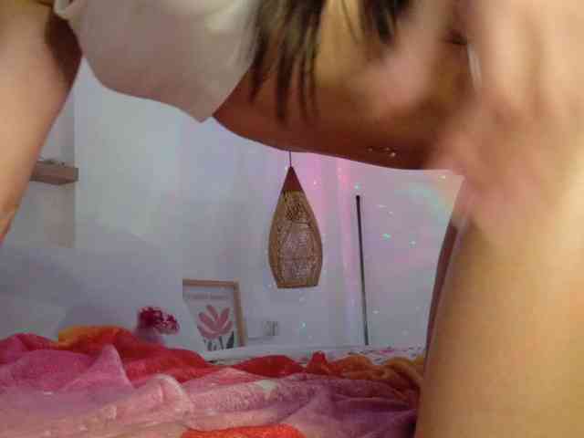 keirasworldd webcam