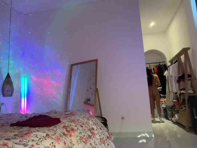 keirasworldd webcam