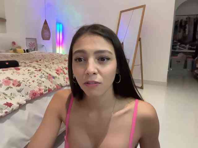 keirasworldd webcam