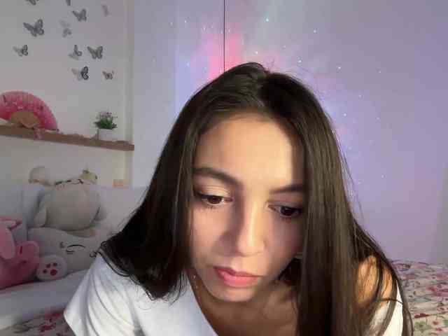 keirasworldd webcam