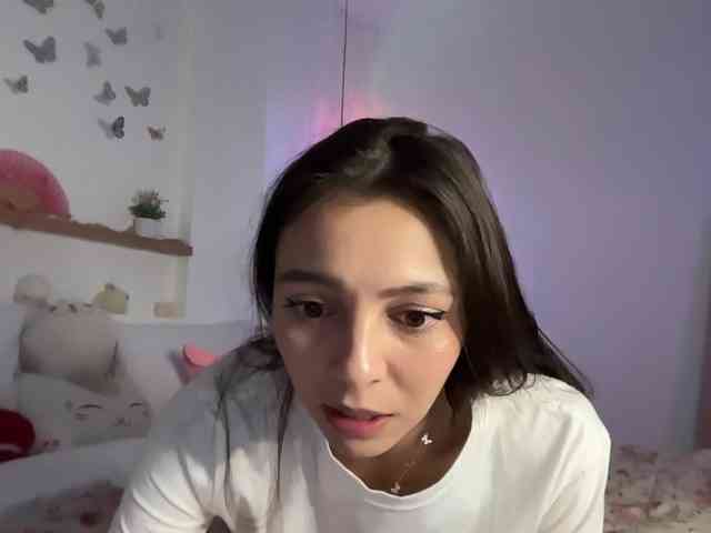 keirasworldd webcam