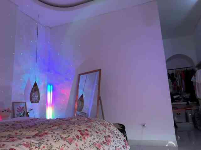 keirasworldd webcam