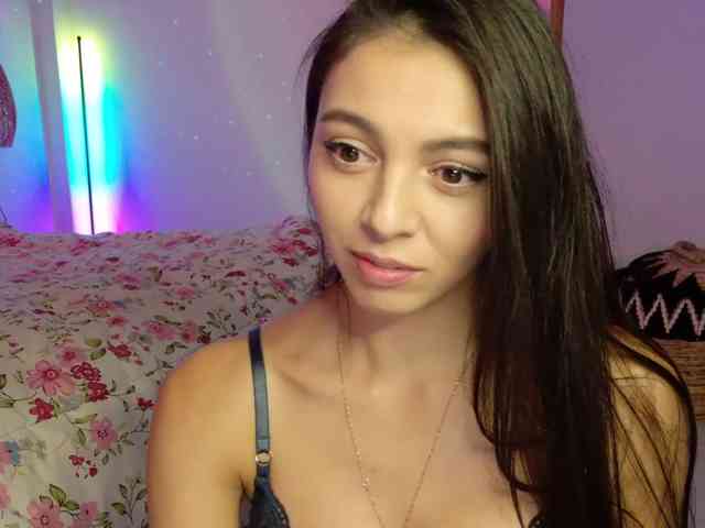 keirasworldd webcam