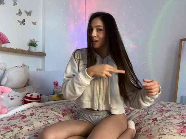 keirasworldd webcam