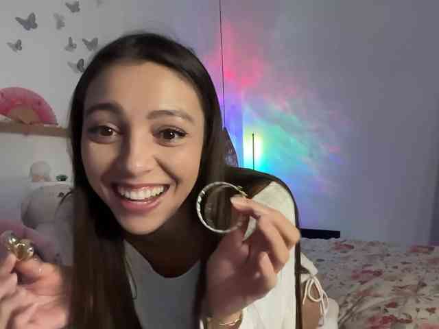 keirasworldd webcam