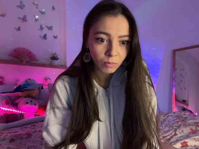 keirasworldd webcam