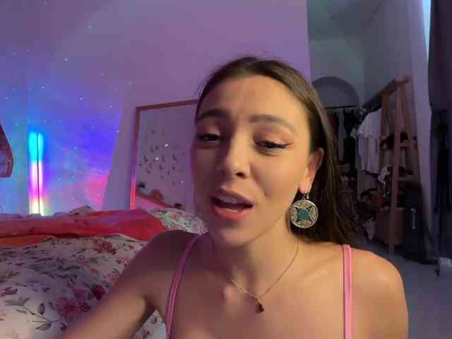 keirasworldd webcam
