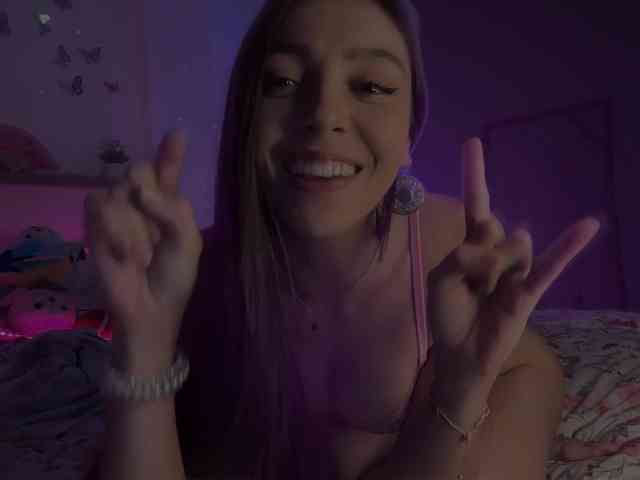 keirasworldd webcam