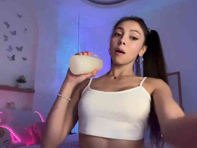 keirasworldd webcam