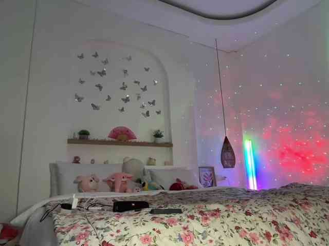 keirasworldd webcam