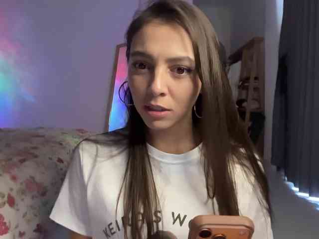 keirasworldd webcam