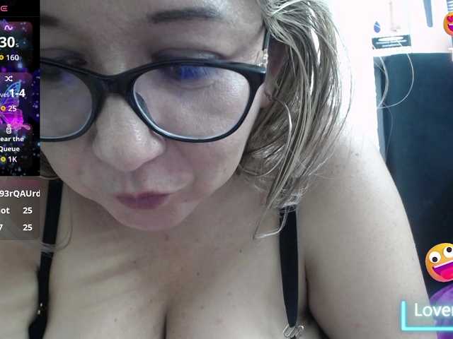 big-tits-horny's BongaCams show and profile