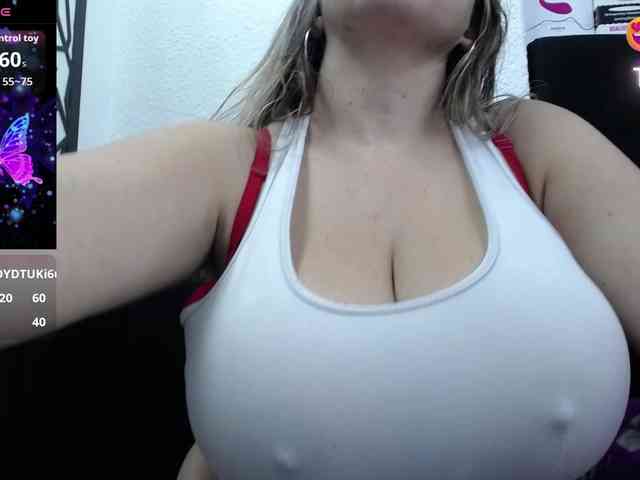big-tits-horny webcam