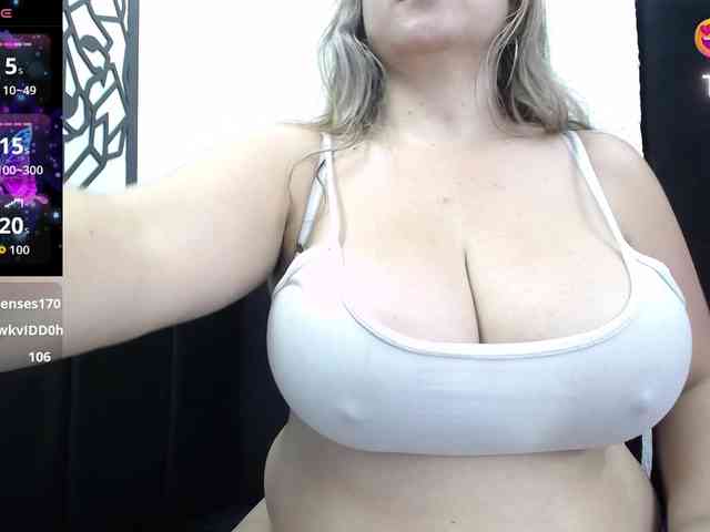 big-tits-horny webcam