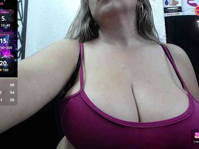 big-tits-horny webcam