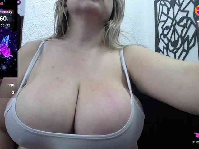 big-tits-horny webcam