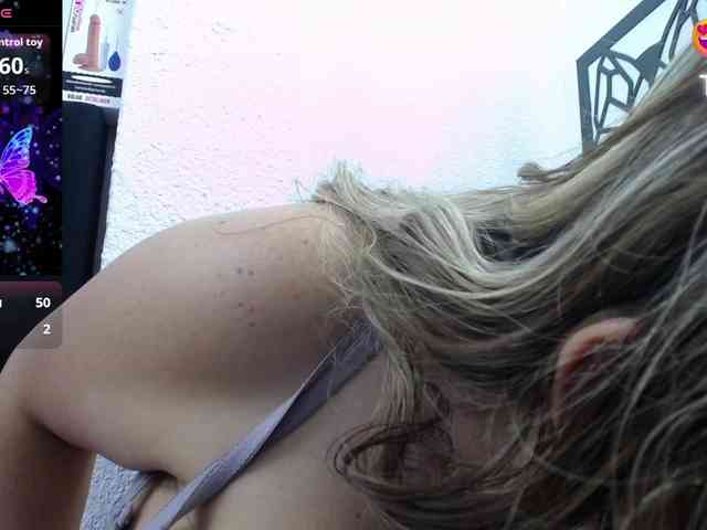 big-tits-horny webcam