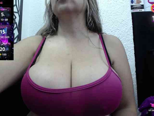 big-tits-horny webcam