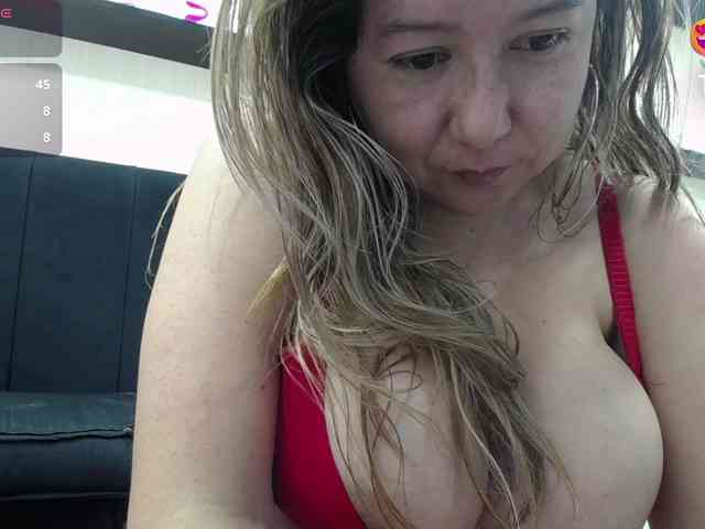 big-tits-horny webcam