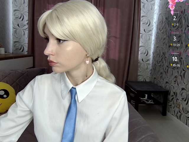 MillaLunaStiy live cam on BongaCams