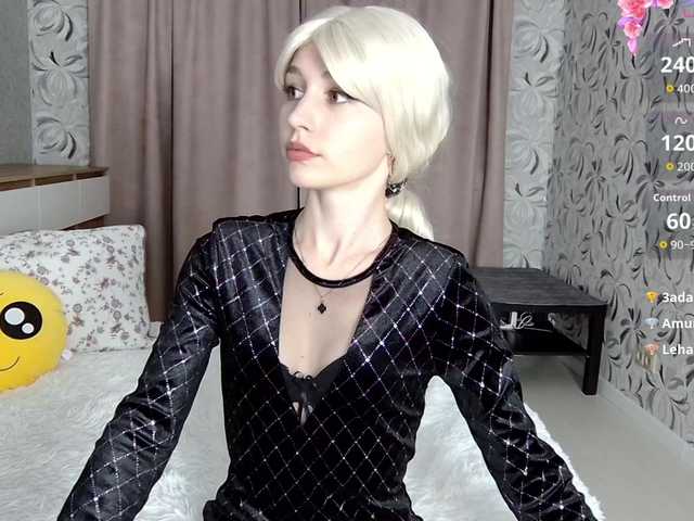 MillaLunaStiy live cam on BongaCams