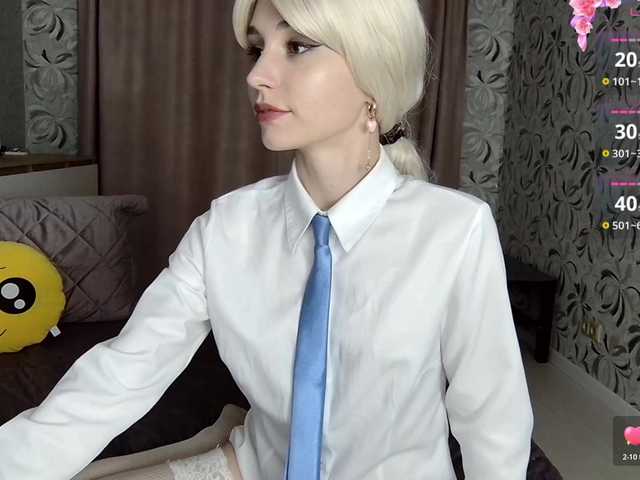 MillaLunaStiy live cam on BongaCams