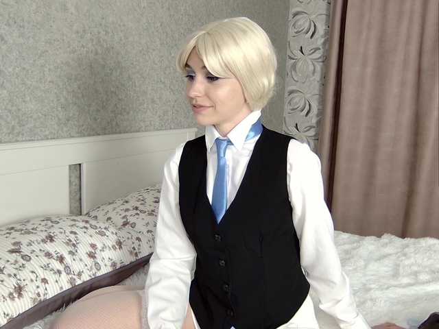 Milla Luna Stiy (MillaLunaStiy)