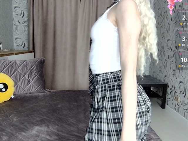 MillaLunaStiy live cam preview
