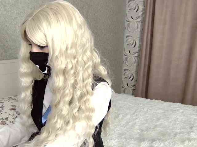 MillaLunaStiy webcam