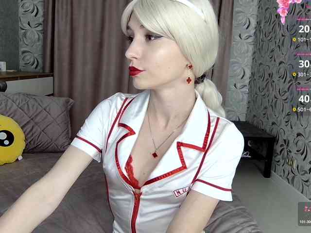 MillaLunaStiy webcam