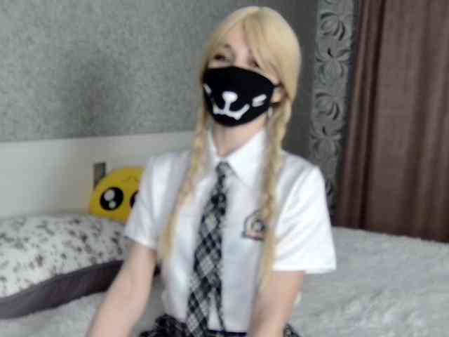 MillaLunaStiy webcam