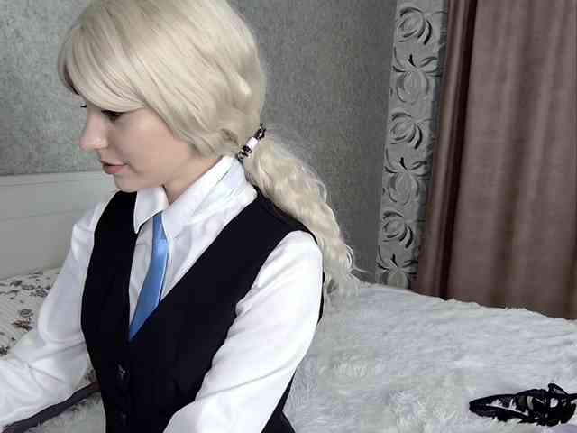 MillaLunaStiy Live Webcam on BongaCams
