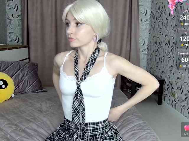 MillaLunaStiy webcam