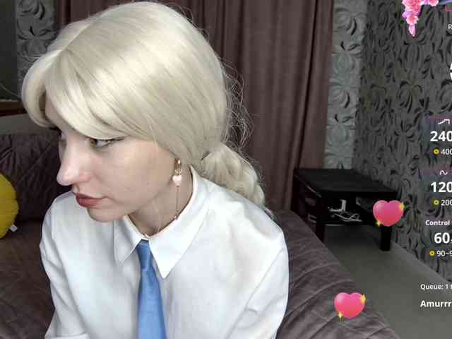 MillaLunaStiy webcam