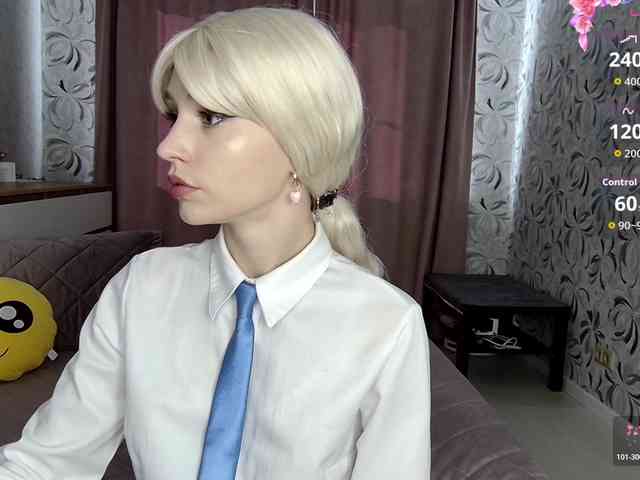 Модель: MillaLunaStiy