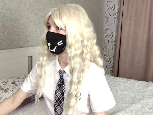 MillaLunaStiy webcam